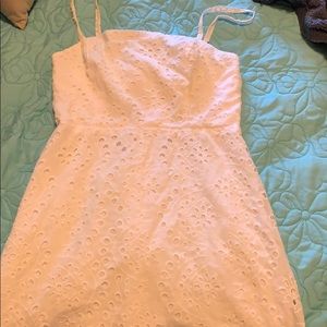 White fit a line dress